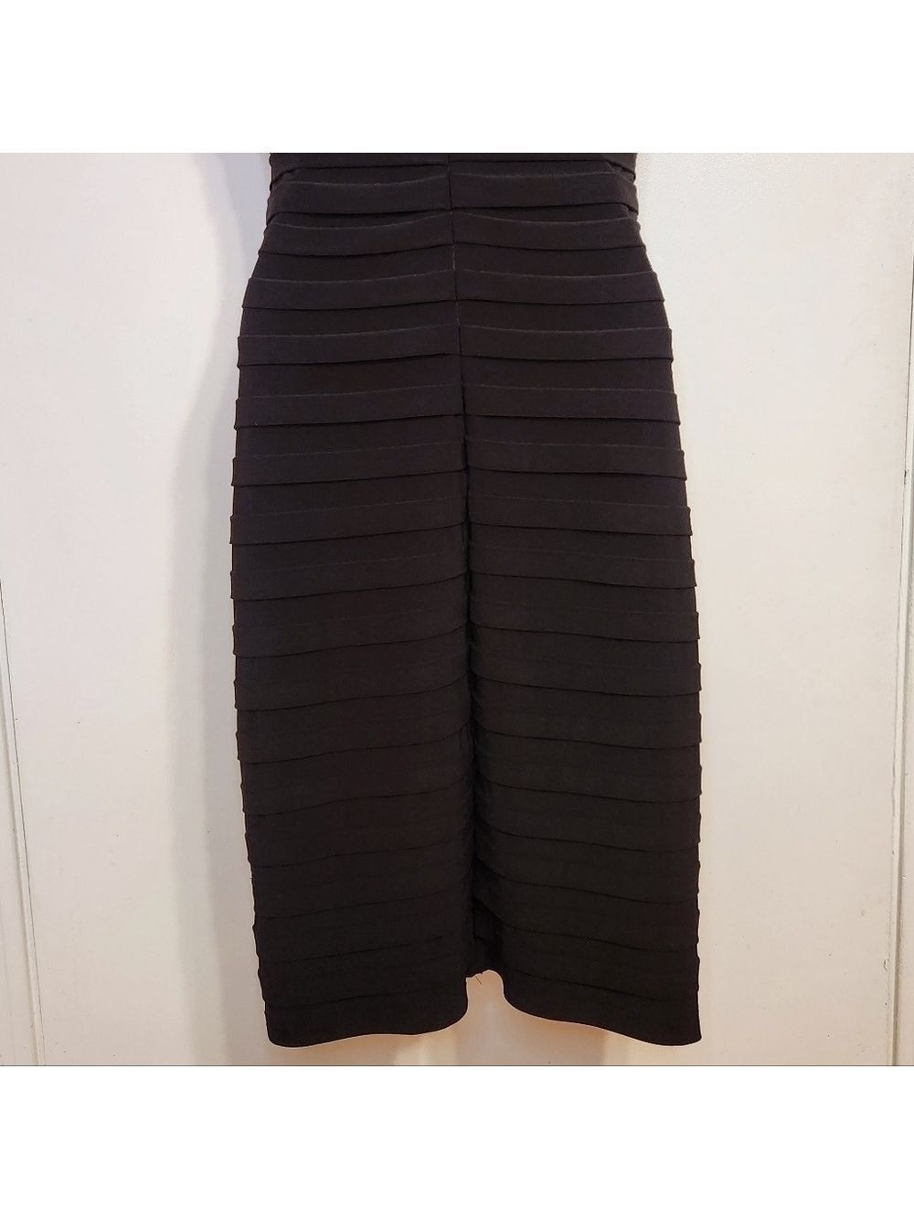 Adrianna Papell Black Sheath Dress Size 6 - Picture 8 of 12
